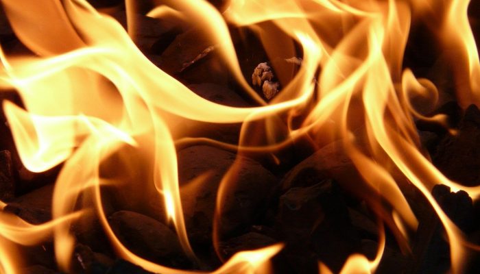 Apa api yang paling lama menyala di dunia?
