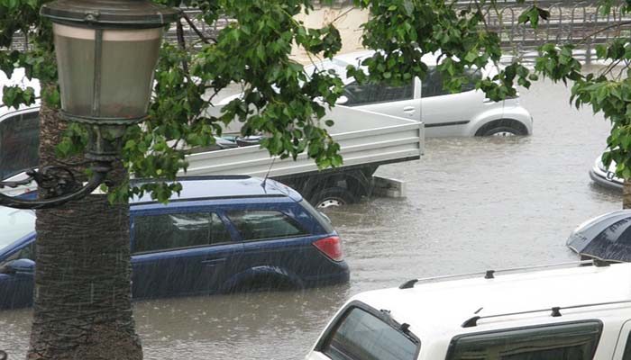 Cara Cek Mobil Bekas Banjir atau Tidak, Bisa Diketahui dari Ciri-cirinya