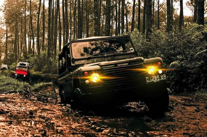 Cara Menyiapkan Mobil untuk Melalui Jalan Off Road Ekstrem. (pexels)